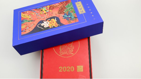 又到一年臺(tái)歷印刷時(shí)，這些要注意-古得堡印刷